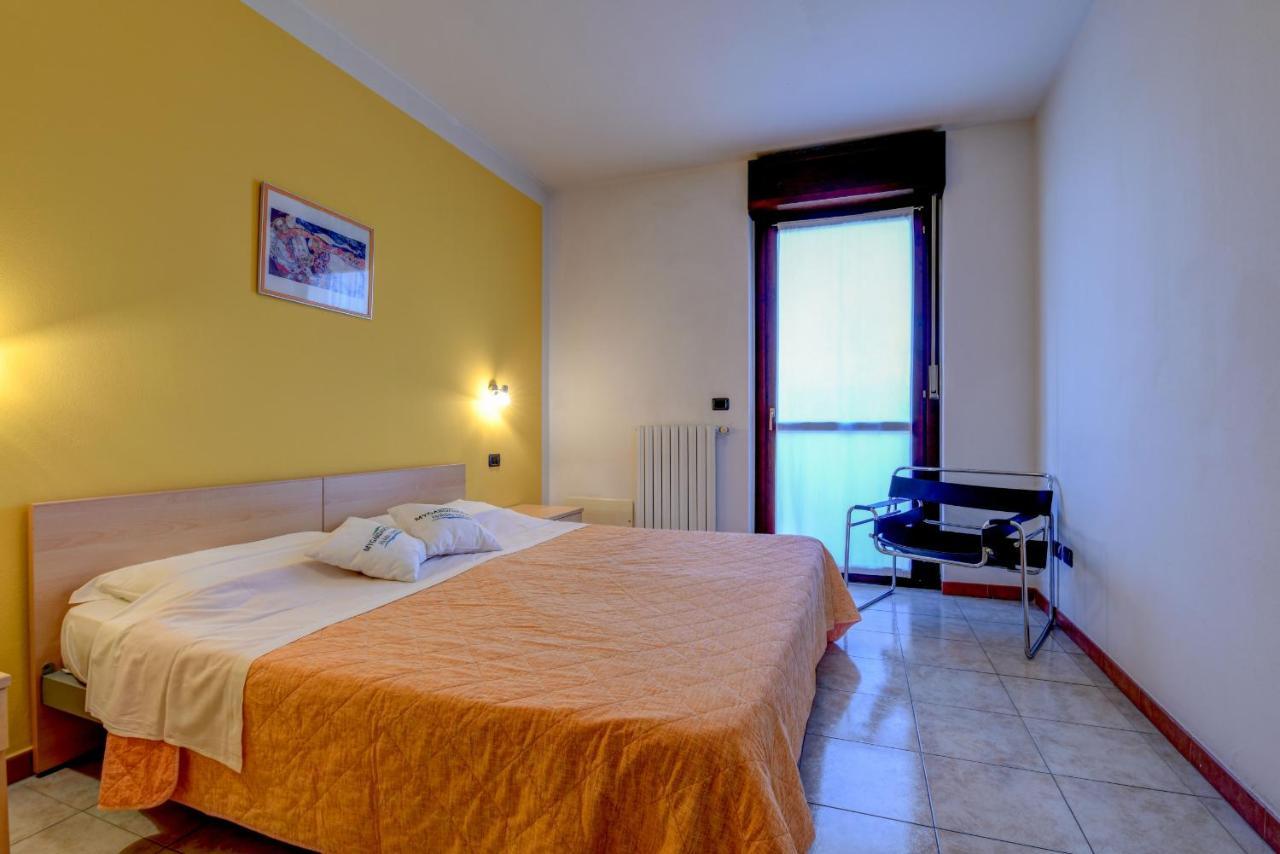 Residence Meridiana Peschiera del Garda Exterior foto